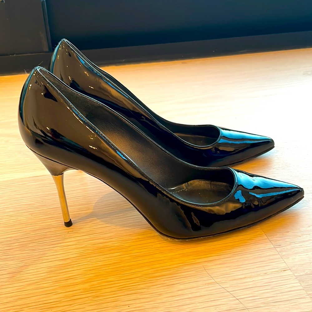 Stuart Weitzman Black Patent Leather Heels